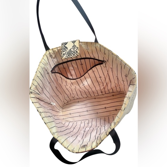 Brighton Leather Tote Bag, Sweet Valentine Collection!!  20” x 12” - Picture 7 of 10